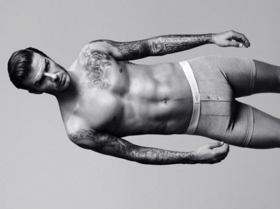 David Beckham - sesja w bieliźnie David Beckham - sesja w bieliźnie